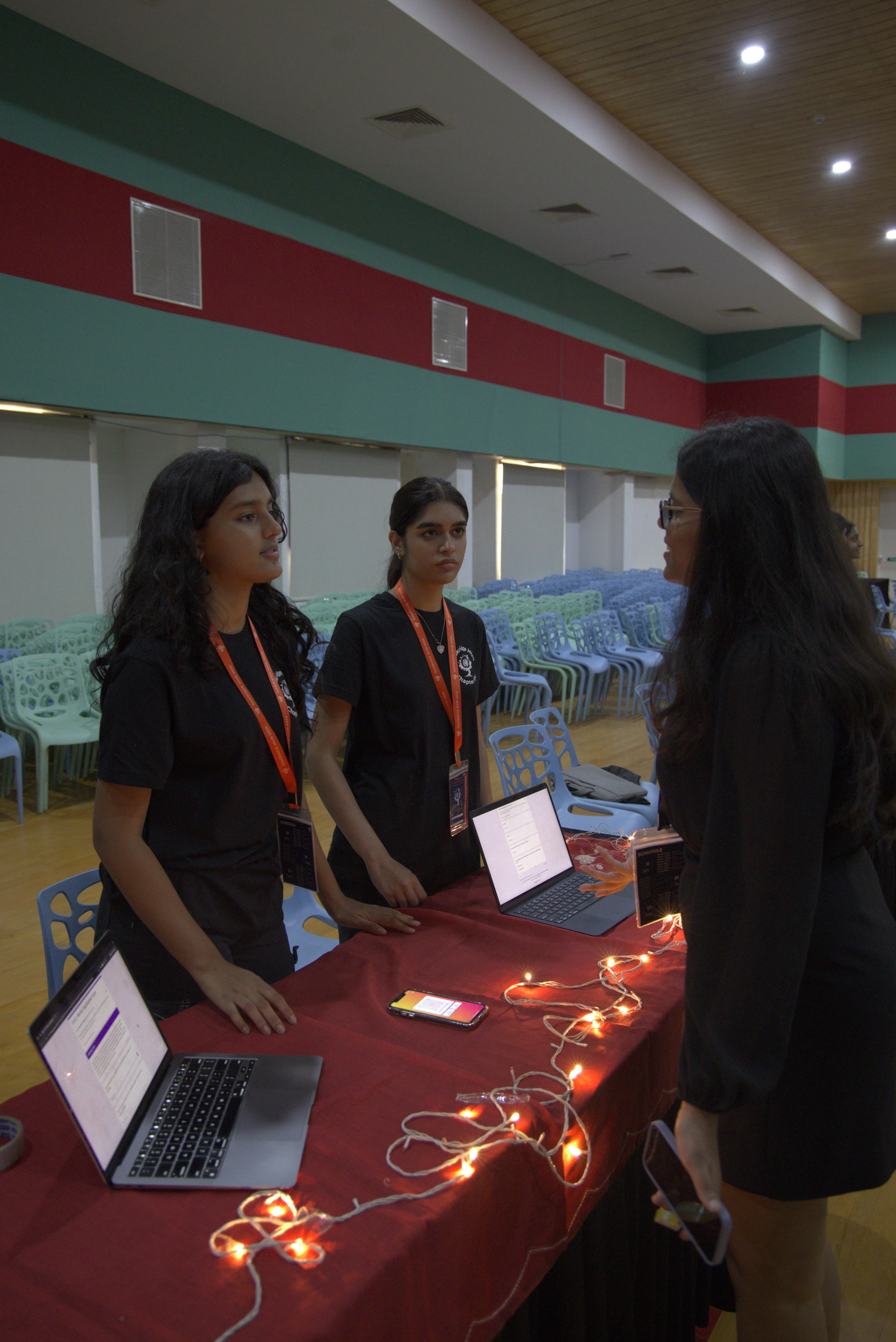 Delegates at Networking Hour